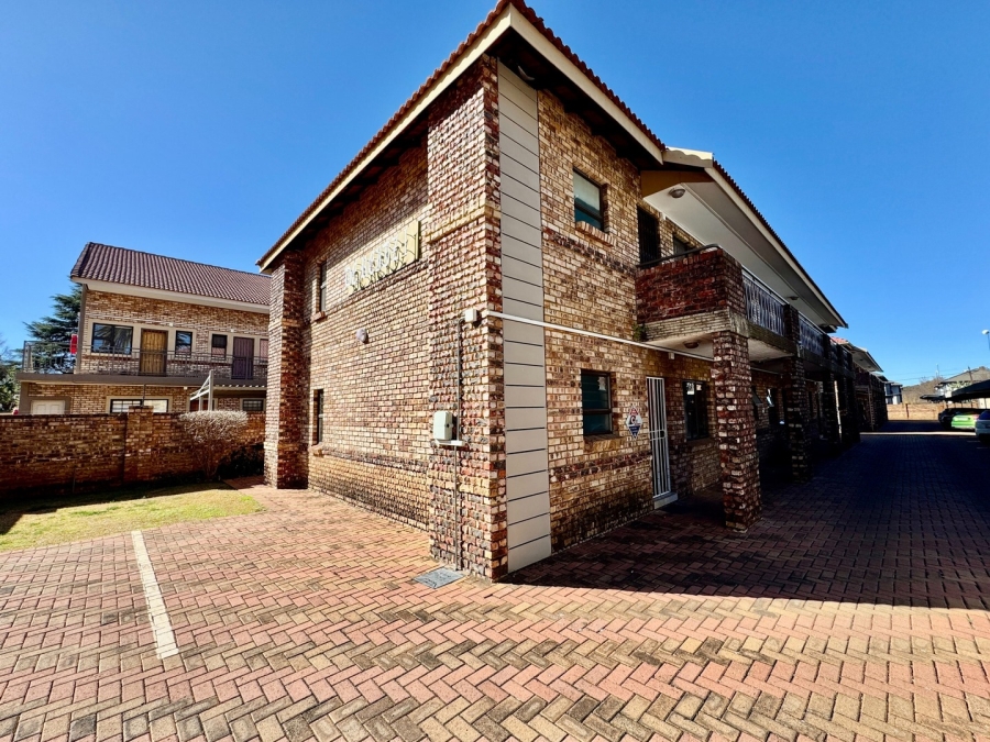 2 Bedroom Property for Sale in Die Bult North West